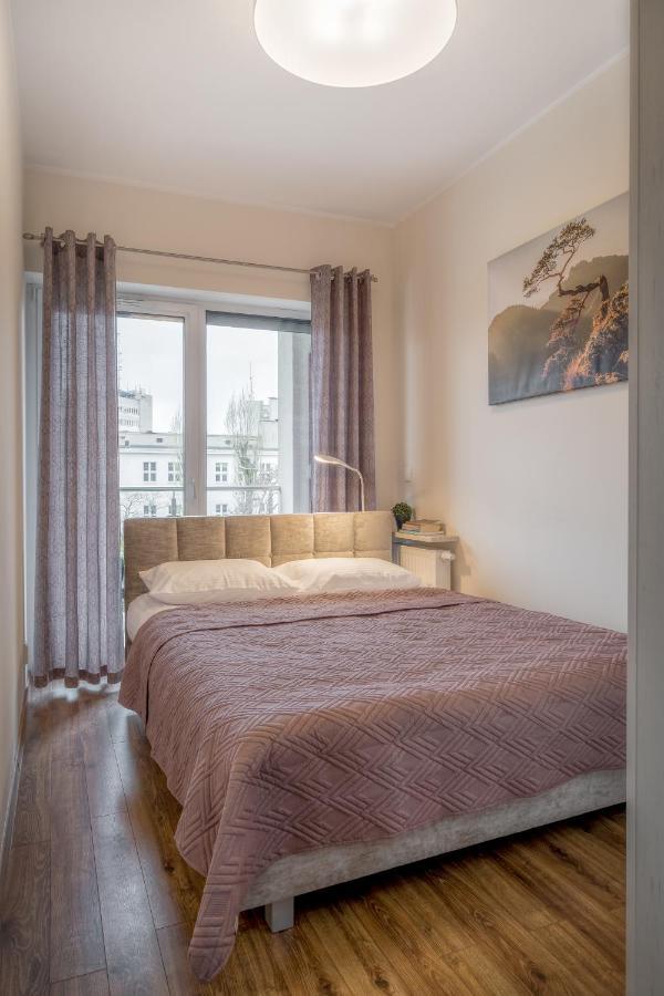 Apartament G11 Z Miejscem Parkingowym Thorn Exterior foto